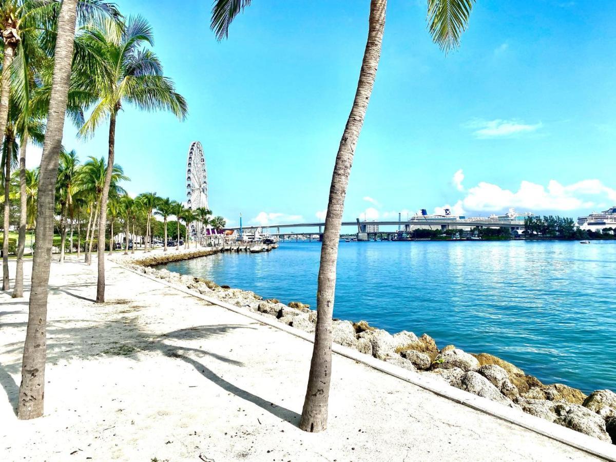 Atwell Suites Miami Brickell By Ihg Exterior photo