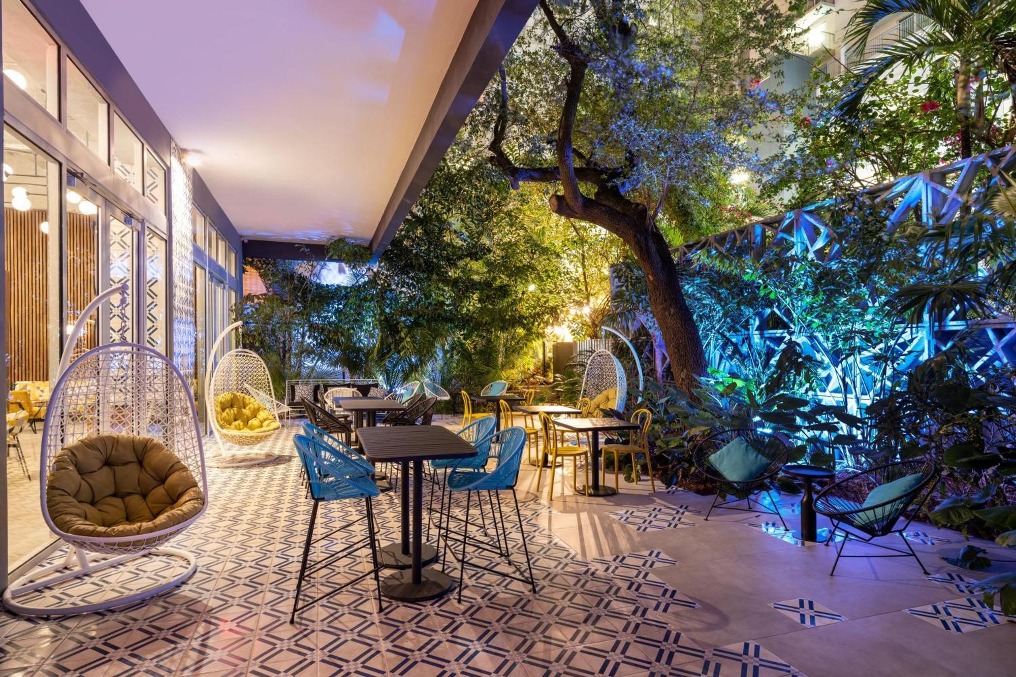 Atwell Suites Miami Brickell By Ihg Exterior photo